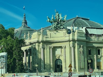 Le-Grand-Palais-4-2.jpg