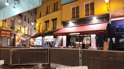 MONK-La-Taverne-de-Cluny-4-2.jpg