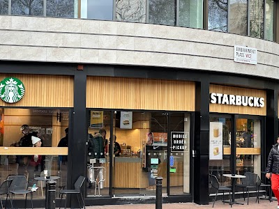 Starbucks-1-6.jpg